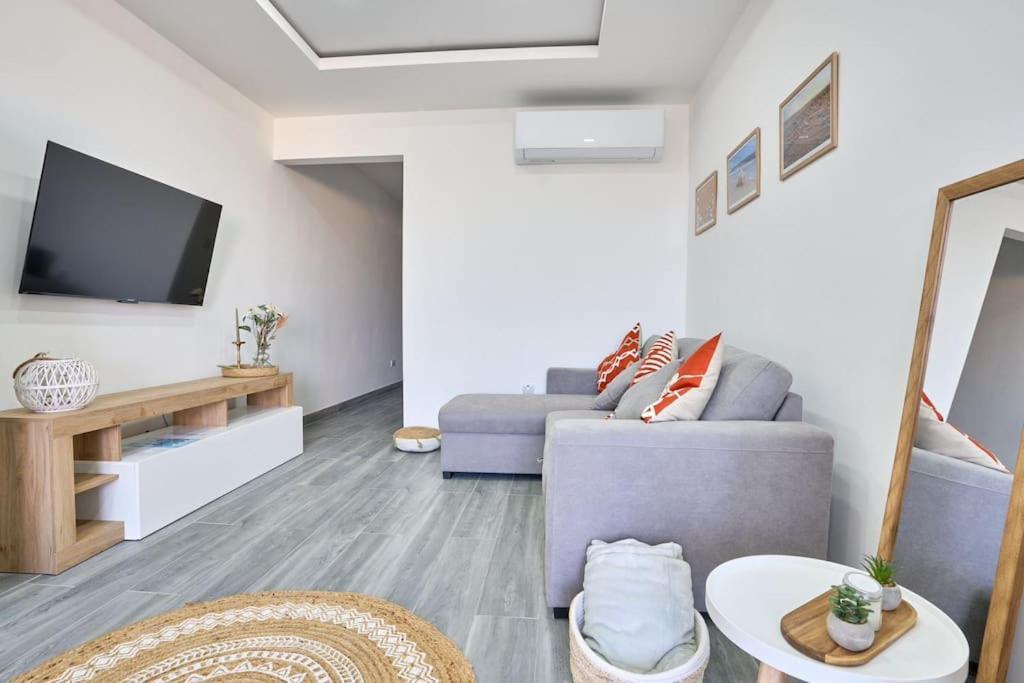 Two Bedroom Apartment In Xemxija, St. Paul'S Bay Exterior foto